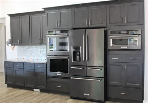 paint cabinets the same color as black stainless steel appliances|black stainless steel black cabinets.